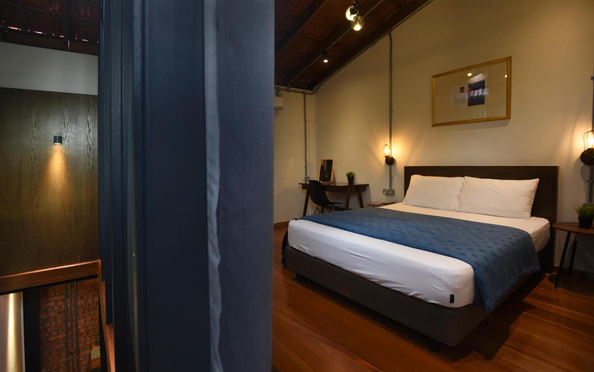 3 Jambatan Steps To Jonker & Riverside Holiday home