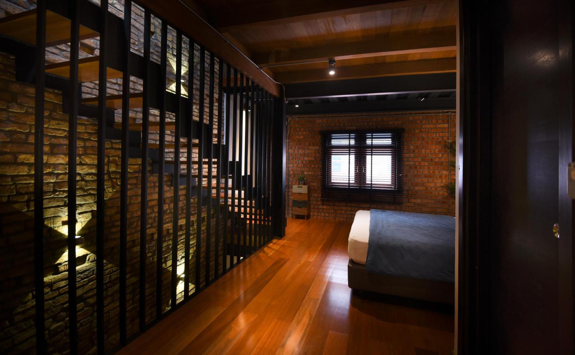 3 Jambatan Steps To Jonker & Riverside Holiday home